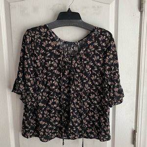 American Eagle Top